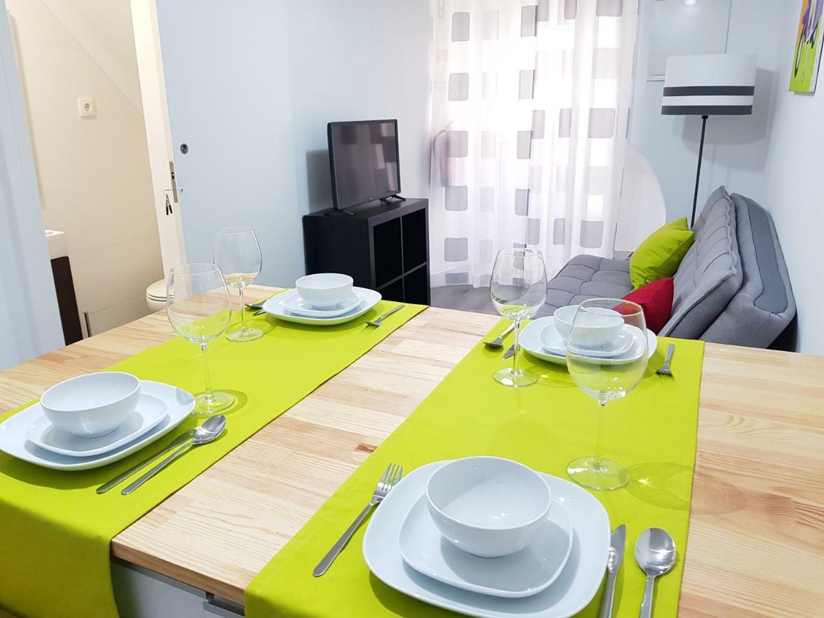 Vieira Apartments II セトゥーバル 部屋 写真